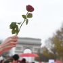 Γαλλία – COP21: Εγκρίθηκε το σχέδιο συμφωνίας για το κλίμα, περιορισμός στην ενέργεια από ορυκτά καύσιμα