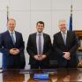 HELLENiQ ENERGY: Δωρεά 3 Πυροσβεστικών Οχημάτων στον Σύνδεσμο Δήμων για την Προστασία και Ανάπλαση του Πεντελικού