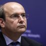 Το δόγμα Χατζηδάκη για τη σωτηρία της ΔΕΗ