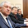 Κύπρος και χαράτσι στη σημερινή σύσκεψη των τριών αρχηγών
