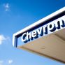 Περιμένοντας τη Chevron