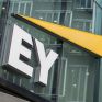 Τι λέει η έκθεση της Ernst&amp;Young: Δεν "βλέπουμε" κάτι κατά την επισκόπηση των αποτελεσμάτων α΄εξαμήνου της ΔΕΗ 