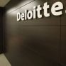 Η Deloitte προσφέρει 20 φορεία στο νοσοκομείο "Ευαγγελισμός"