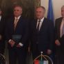 Μνημόνιο συνεργασίας για τον quot;Κάθετο Διάδρομοquot; υπέγραψε ο ΔΕΣΦΑ