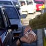 Δραστικές μειώσεις στις τιμές των διοδίων προ των πυλών