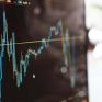 Bloomberg: Με την έκδοση του 30ετούς ομολόγου η Ελλάδα ολοκληρώνει την επάνοδό της στις κεφαλαιαγορές