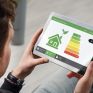Σε ισχύ οι νέοι ενεργειακοί κανόνες για smartphones και tablets – 8 λεπτομέρειες που «κρύβουν» οι ετικέτες του iPhone