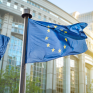 Τεκμηρίωση και διευκρινίσεις ζητούν οι Βρυξέλλες για το ελληνικό σχέδιο στην αγορά ηλεκτρισμού - Τι ρωτούν για ΔΕΗ, προθεσμιακά συμβόλαια, ΔΕΠΑ