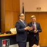  Βράβευση του Ν. Φαραντούρη στο Πανεπιστήμιο Πειραιώς