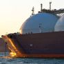 Bloomberg: Κανένα πλοίο LNG δεν έχει καταφέρει να διασχίσει το Ορμούζ