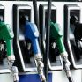 Κατά 40% κάτω η τιμή του αργού σε ένα χρόνο - Ούτε 10% δεν έπεσαν οι τιμές σε βενζίνη, ντίζελ