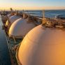 Οι υψηλές τιμές στην αγορά LNG οδηγούν σε παγκόσμιο "κυνήγι" μακροπρόθεσμων συμβολαίων 