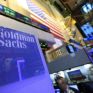 Goldman Sachs: Αναβαθμίζει τις προβλέψεις της για το πετρέλαιο