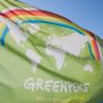 Η Greenpeace καταγράφει την παρουσία θαλάσσιων θηλαστικών στην περιοχή που κυβέρνηση και εταιρείες σχεδιάζουν εξορύξεις