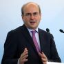 Χατζηδάκης: Σε 3 άξονες τα μέτρα της κυβέρνησης για το ενεργειακό κόστος της βιομηχανίας