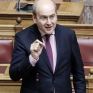 Χατζηδάκης προς Τσίπρα: Χάρη στα μέτρα που λάβαμε, η ΔΕΗ μπόρεσε να στηρίξει τα νοικοκυριά με εκπτώσεις ύψους 600 εκατ. ευρώ