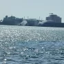 Αίγυπτος: Σε πλήγμα με drone οφείλεται η πυρκαγιά που ξέσπασε χθες σε δύο πλοία αποθήκευσης LNG