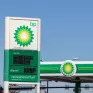 Βουτιά 35% στα ετήσια κέρδη της BP