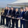 Η Akuo εγκαινίασε την πρώτη της φωτοβολταϊκή μονάδα στην Περιφέρεια Θεσσαλίας και ξεκινά την επιτάχυνση της χώρας στην παραγωγή ενέργειας από ανανεώσιμες πηγές. 