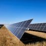 Σε διαπραγμάτευση για να εξαγοράσει τα 560 MW του «ΕΝΙΠΕΑ» της Lightsource BP βρίσκεται η Masdar