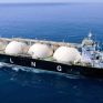Τρία φορτία LNG θέλει να φέρει μέσα στο 2021 η ΔΕΗ – Αναζητά προμηθευτές στη διεθνή αγορά