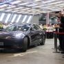 Τα πρώτα made in China αυτοκίνητα παραδίδει σήμερα η Tesla