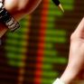 «Σπάσιμο» της δημοπρασίας NOME και ελεύθερες εξαγωγές από traders βάζουν δυναμίτη στο άνοιγμα της λιανικής ρεύματος