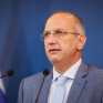 Οικονόμου: Η τιμή λιανικής στη χώρα μας είναι χαμηλότερη από τον ευρωπαϊκό μέσο όρο - Νέα μέτρα στήριξης θα ανακοινωθούν σύντομα