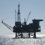 Πέφτουν υπογραφές στις συμβάσεις παραχώρησης για τα θαλάσσια οικόπεδα «Ιόνιο» και «Κυπαρρισιακός»