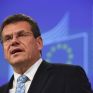 Κομισιόν προς Ελλάδα: Έχετε υψηλό κόστος για τη βιομηχανία, κλειστές αγορές και εξάρτηση από ορυκτά καύσιμα