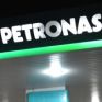 Περικοπές δαπανών, σε ορίζοντα 4ετίας, από την Petronas