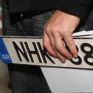 Δραματική πτώση εσόδων από τα τέλη κυκλοφορίας την τελευταία πενταετία