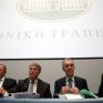 Τις παραιτήσεις των μελών της διοίκησης της Εθνικής ζήτησε η κυβέρνηση