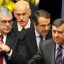 Παπαδήμος: Όποιος διαφωνεί φεύγει - Ραγδαίες οι πολιτικές εξελίξεις