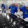 IHS: Το top 10 των κατασκευαστών φωτοβολταϊκών