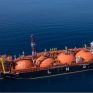 Αντιμέτωπη με υπερπροσφορά η παγκόσμια αγορά LNG – Πόσο θα πέσουν οι τιμές