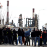 Γαλλία: Συνεχίζεται η απεργία των εργατών στα διυλιστήρια Fos