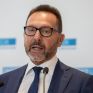 Γ. Στουρνάρας: Ανάπτυξη στο 3% - Στο 3,5% το πρωτογενές πλεόνασμα