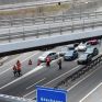 Ελβετία: Ακτιβιστές κατά της κλιματικής αλλαγής κόλλησαν στο οδόστρωμα στην είσοδο σήραγγας των Άλπεων