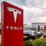 Tesla: Ξεκίνησε να κατασκευάζει το Model Y στην Κίνα