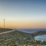 ΔΕΔΔΗΕ: Εκτός του πλαισίου αδειοδότησης των ΑΠΕ τα αιτήματα για υβριδικούς σταθμούς ηλεκτροπαραγωγής στα ΜΔΝ