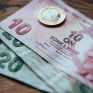 Προς ιστορικά χαμηλά επίπεδα οδεύει η τουρκική λίρα