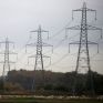 Η Βρετανία εφαρμόζει πλαφόν στη χονδρική αγορά ηλεκτρικής ενέργειας και αερίου