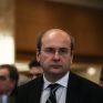 Χατζηδάκης: Η κυβέρνηση παριστάνει πως πουλά τη ΔΕΗ
