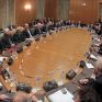 Τακτική υποχώρηση, χαμηλοί τόνοι και συναίνεση η «νέα γραμμή» στα ενεργειακά του ΣΥΡΙΖΑ 