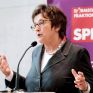 Φωτοβολταϊκά στέγης και γραμμές μεταφοράς ανάμεσα στις προτεραιότητες της νέας υπουργού Ενέργειας της Γερμανίας